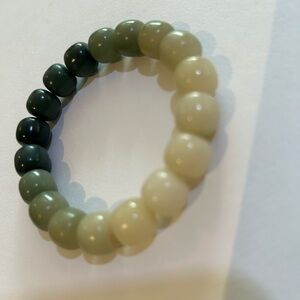 Elegant Two-Tone Beaded Bracelet